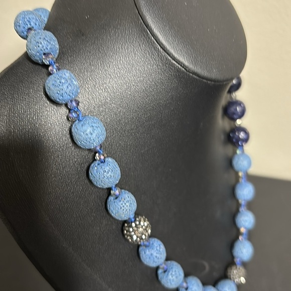 Navajo Blue Lava Rock Knotted Glass Shimmer Beads Beaded Necklace - Picture 5 of 9
